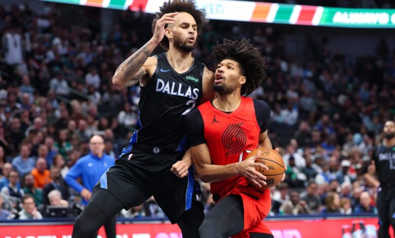 يعاني لاعب فريق مافريكس ديريك ليفلي من "تورم وعدم راحة" في قدمه التي تم إصلاحها جراحيًا