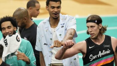 يتعرض العديد من نجوم الدوري الاميركي للمحترفين للإصابة. هل سيتعمق الدوري وشركاؤه للحصول على إجابات؟