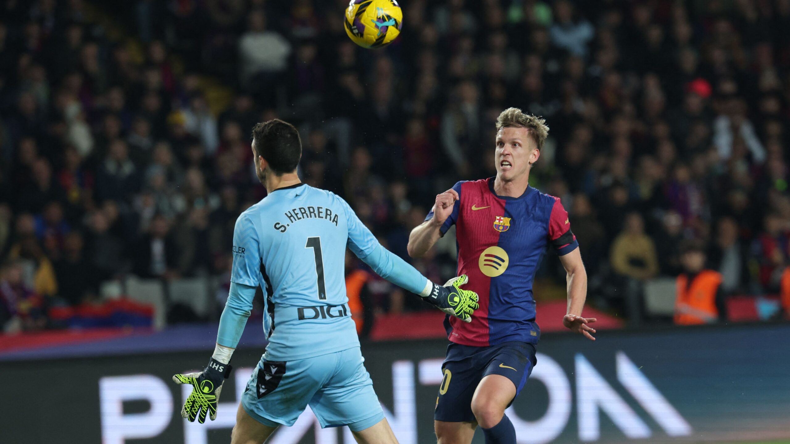 برشلونة يتنفس الصّعداء بالإضافة إلى أولمو
 لاليغا