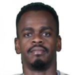 عبد العزيز تاكروني