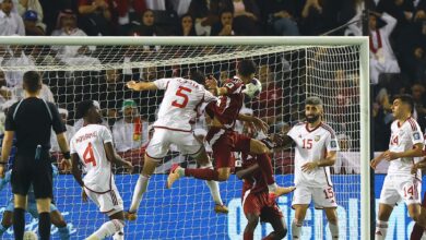 قطر تحجز مكانها في كأس العالم بعد فوز الإمارات بضربات رأسية في الشوط الثاني
 ستاديوم بوست