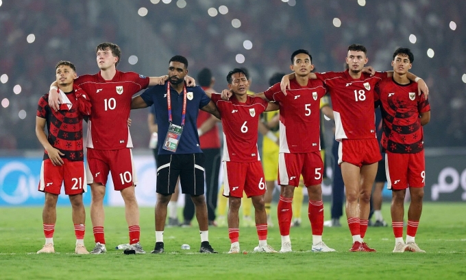 5 لاعبين إندونيسيين تم ترشيحهم لأفضل تشكيلة في تصفيات كأس العالم
 ستاديوم بوست