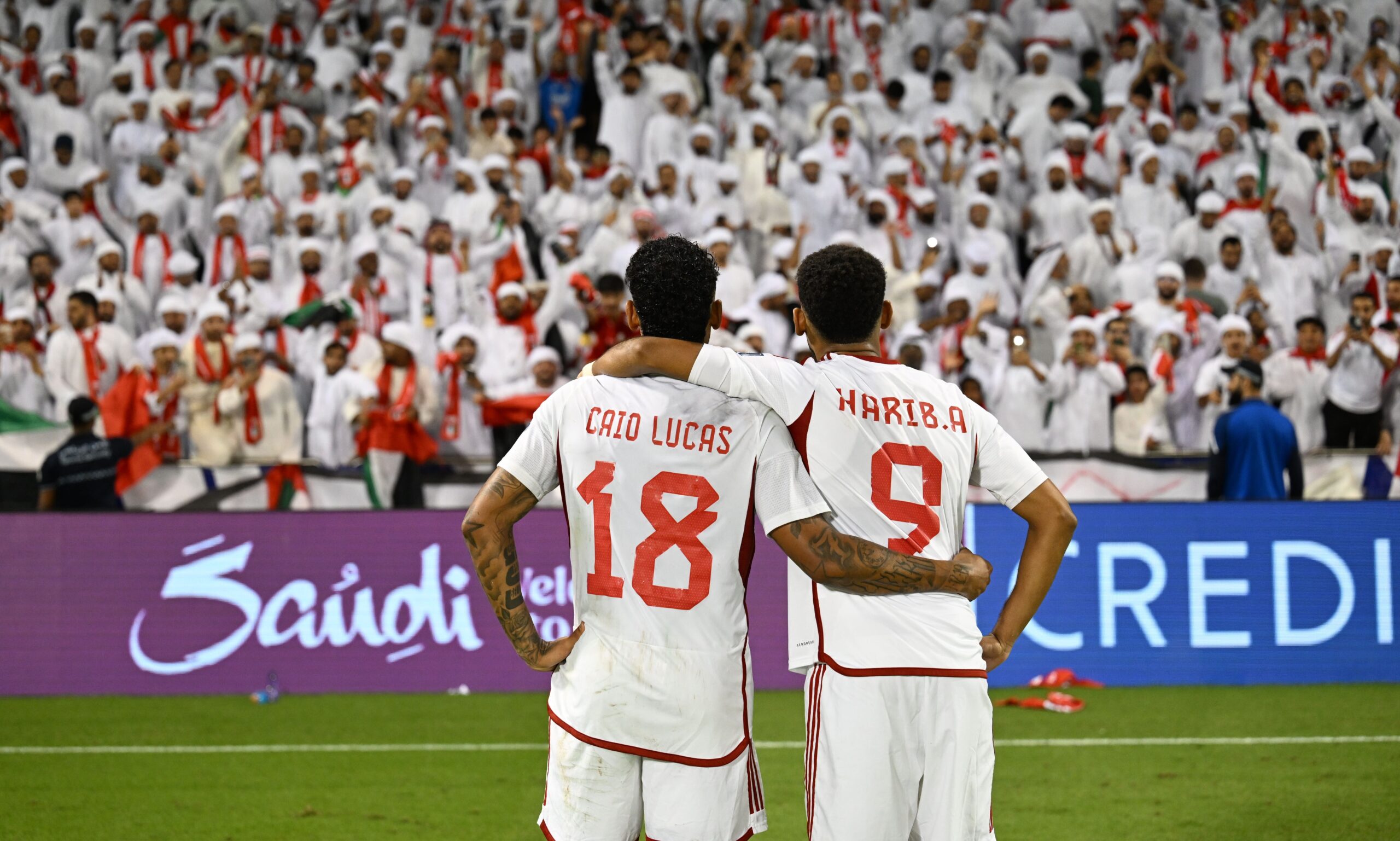 أولارويو يشيد بروح الإمارات
 ستاديوم بوست