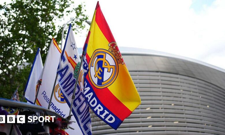 ريال مدريد: نادي إسباني يسعى للحصول على "تعويضات كبيرة" من الاتحاد الأوروبي لكرة القدم بعد حكم الدوري الممتاز
 لاليغا