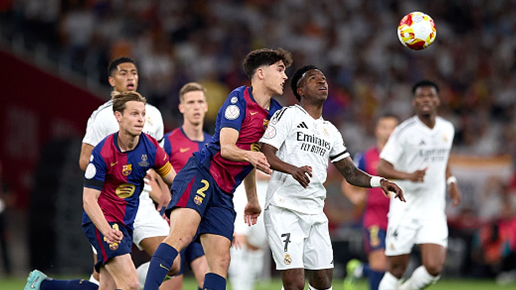 مدافع برشلونة: لن ألعب للريال إلى الأبد.. ولا أستطيع أن أعيش مع يامال
 لاليغا