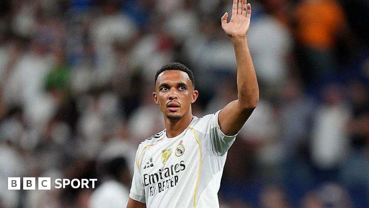 يبدو ترينت ألكسندر أرنولد مشرقًا عند عودته إلى ريال مدريد الحادي عشر
 لاليغا