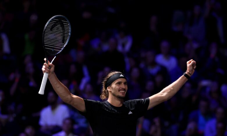 زفيريف يقهر ميدفيديف في معركة ملحمية ويضرب لانا ناريا مع سينر
 لاليغا