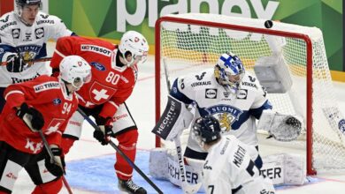 ألعاب هوكي الجليد الفنلندية: فازت سويسرا على فنلندا بينما تفوقت السويد على جمهورية التشيك في ليلة الافتتاح
 ستاديوم بوست