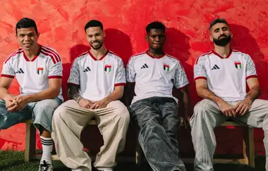 قميص الإمارات