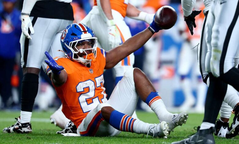 هزم برونكو رايدرز في واحدة من أسوأ مباريات العام ليحقق فوزه السابع على التوالي
ستاديوم بوست