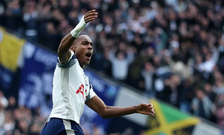 ماتياس دي ليخت ينقذ نقطة الموت بعد ثوانٍ من قلب بدلاء توماس فرانك المباراة
 ستاديوم بوست