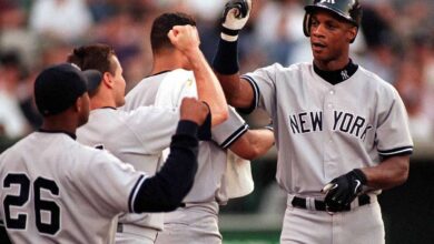 أصدر الرئيس ترامب عفواً عن نجم البيسبول السابق ستروبيري بتهمة التهرب الضريبي
ستاديوم بوست