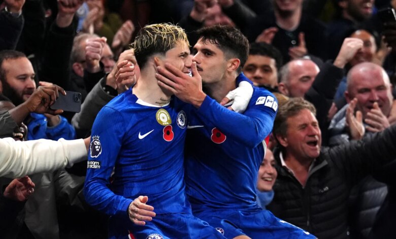 البلوز يصل إلى المركز الثاني في جدول الدوري الإنجليزي الممتاز حيث يتأخر المتعثرون بدون مدرب الآن بثماني نقاط
ستاديوم بوست