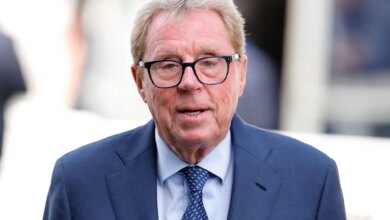 مداهمة من قبل لصوص باستخدام سلم في قصر هاري ريدناب الذي تبلغ قيمته 5 ملايين جنيه إسترليني والذي وصف بأنه "سرقة على طراز متحف اللوفر"
 ستاديوم بوست