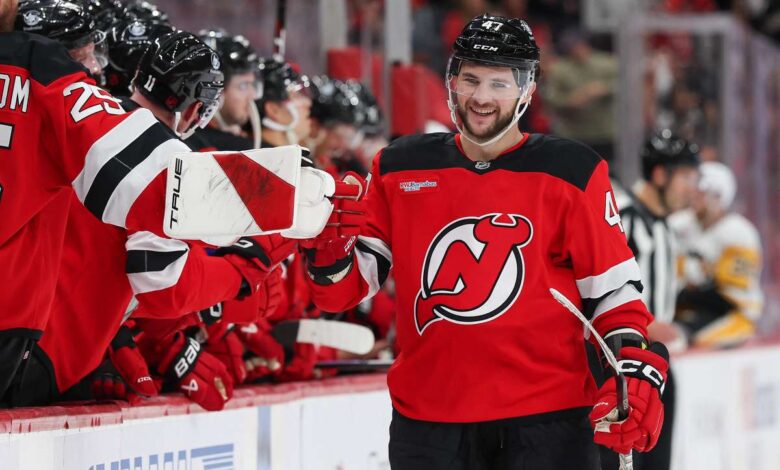 تقرير الدوري الوطني للهوكي: نيوجيرسي ديفلز لا يزال خاليًا من الهزيمة على أرضه، ويفوز بروينز بالمركز السادس على التوالي
ستاديوم بوست