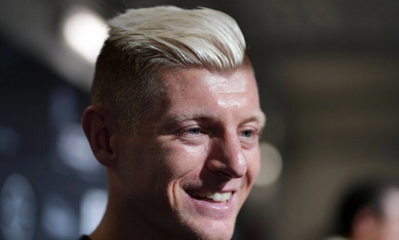 ميسي ورونالدو يزينان تشكيلة توني المشاهير
ستاديوم بوست