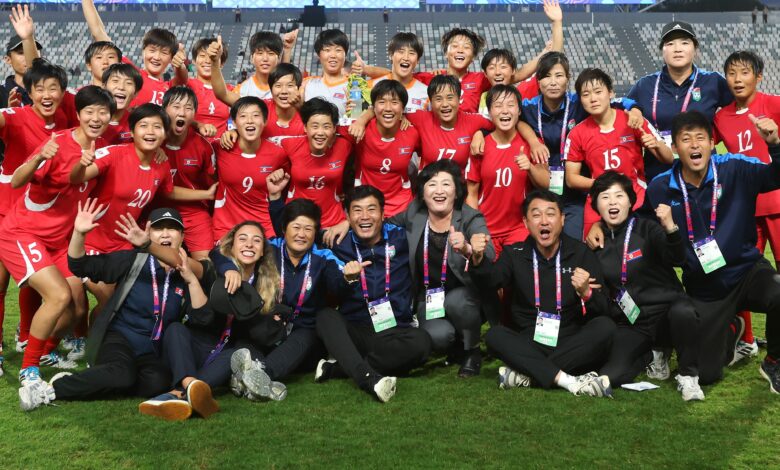 استعراض - النهائي: كوريا الشمالية × هولندا
 ستاديوم بوست