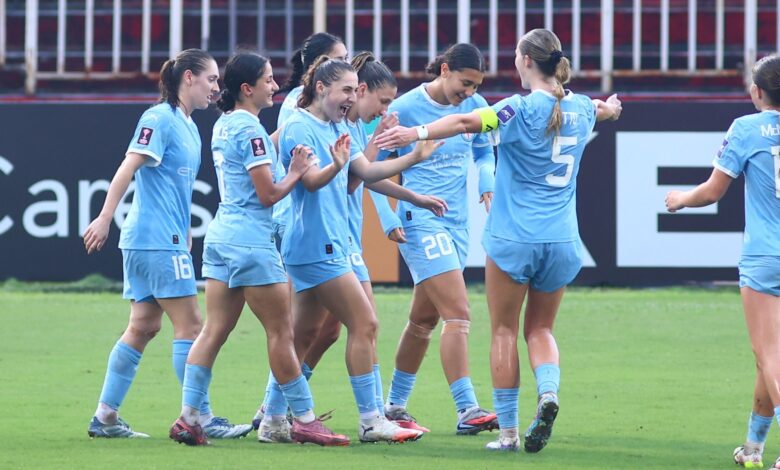 المجموعة الأولى: نادي ستاليون لاجونا (PHI) 0-7 ملبورن سيتي (أستراليا)
ستاديوم بوست