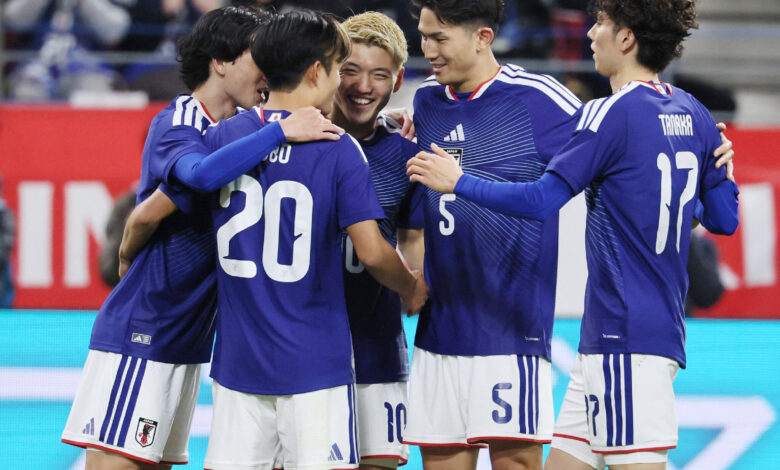 اليابان، كوريا الجنوبية، السعودية، أوزبكستان منتصرة
 ستاديوم بوست