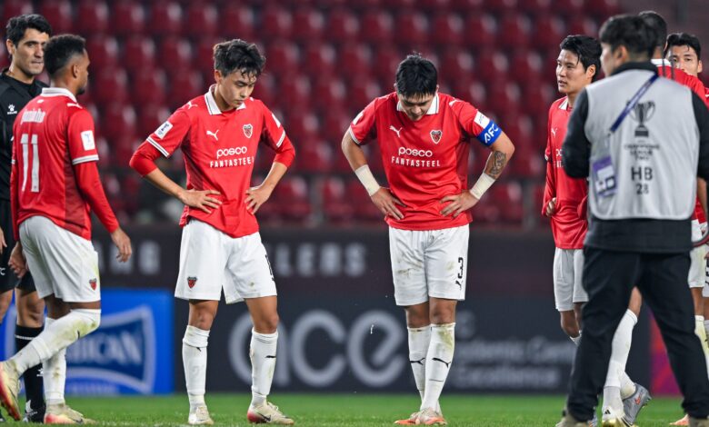 بارك يشيد بتصميم بوهانج
ستاديوم بوست