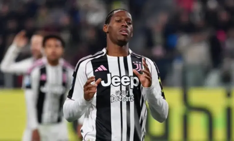 تشيلسي وتوتنهام يتتبعان جوناثان ديفيد
 ستاديوم بوست