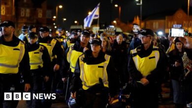 تقول شرطة ويست ميدلاندز إن حظر مشجعي مكابي كان بسبب الشغب
ستاديوم بوست