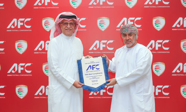 جهود الاتحاد العماني لرفع معايير كرة القدم أشاد بها الشيخ سلمان
ستاديوم بوست