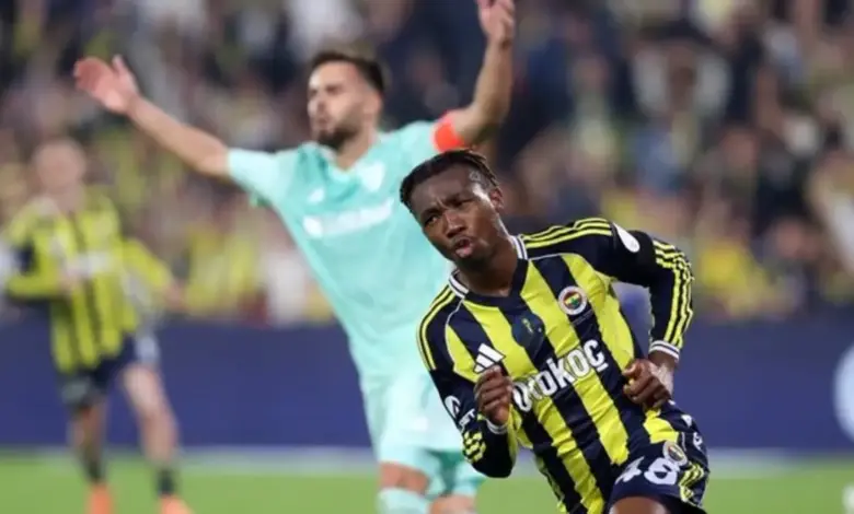 دورجيليس نيني يسجل ثنائية في الدوري الممتاز (فيديو)
 ستاديوم بوست