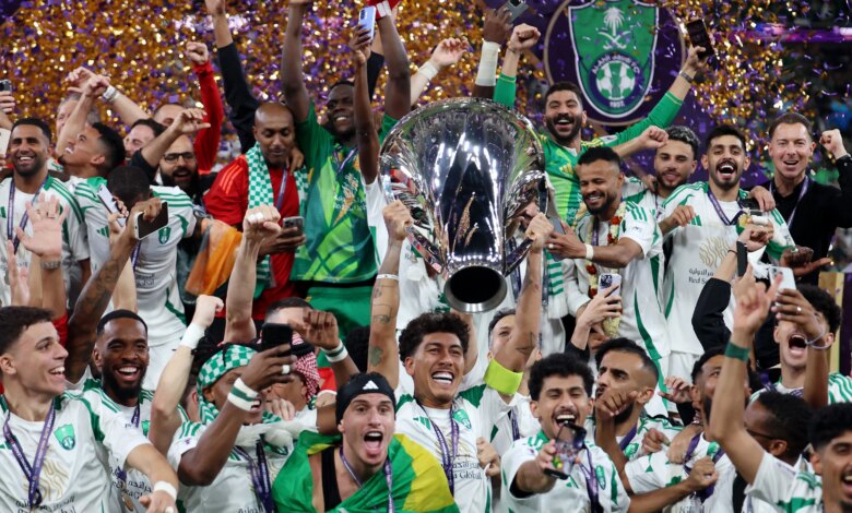 رئيس أهلي جدة: إنجازاتنا لا يهمنا الاهتمام بالحجم
ستاديوم بوست