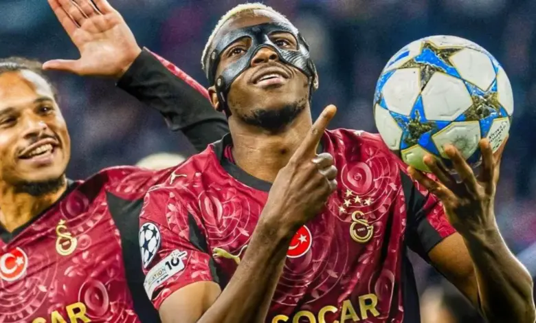 رسميًا: بعد ثلاثية فيكتور أوسيمين، أياكس يتخذ قرارًا جريئًا
ستاديوم بوست