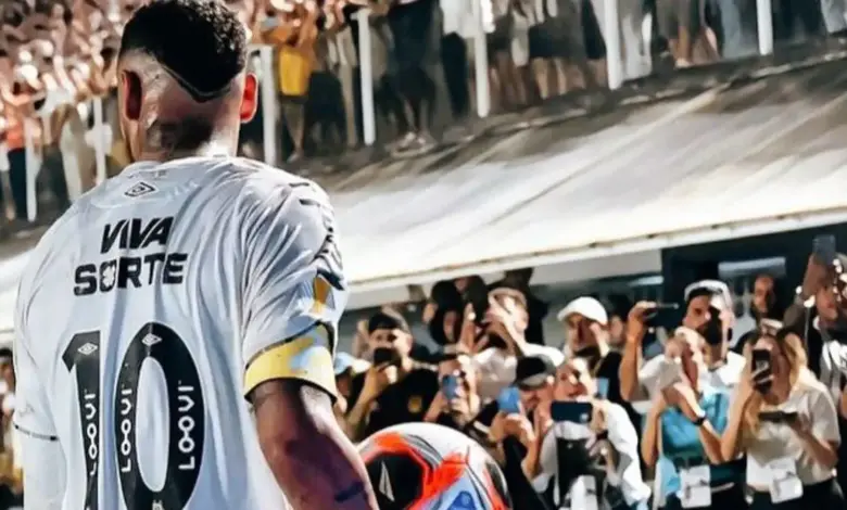 سانتوس: عندما هاجم نيمار الحكم والمدرب بغضب
 ستاديوم بوست