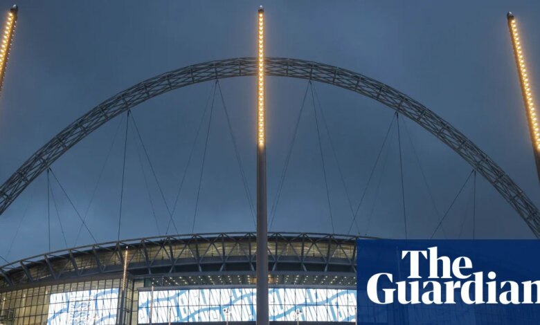 كرة القدم الإنجليزية توافق على التخلي عن تكريم المباريات لأحداث عالمية غير ذات صلة | الاتحاد الانجليزي
ستاديوم بوست