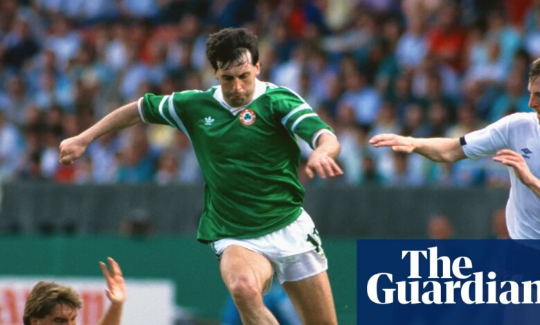 كشف توتنهام أن جناح توتنهام وأيرلندا السابق توني جالفين يتعافى من السكتة الدماغية | توتنهام هوتسبر
 ستاديوم بوست