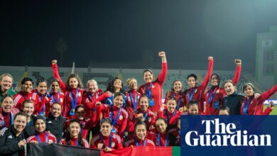 "لا تفقد الأمل أبدًا": كيف يساعد فريق أفغانستان النسائي الجديد اللاجئين على التغلب على الصدمات | كرة القدم النسائية
 ستاديوم بوست