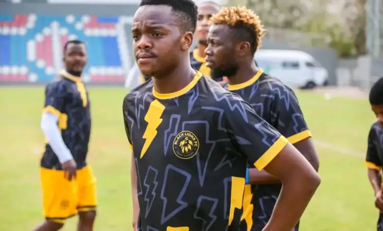 ما هي حالة شولاني كوسا بعد إصابته؟
 ستاديوم بوست