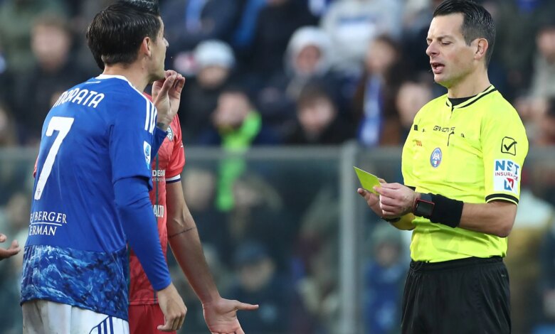 موراتا المثيرة للجدل بتصرف غريب أمام كالياري
لاليغا