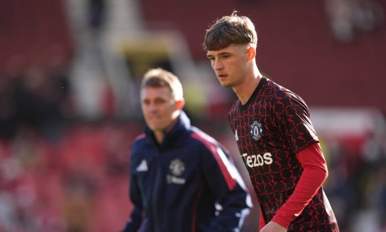 نجل دارين فليتشر ينقذ رقم مانشستر يونايتد البالغ من العمر 88 عامًا
ستاديوم بوست