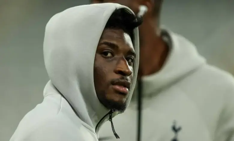 نجم توتنهام محمد قدوس يغيب عن جولة غانا الآسيوية
 ستاديوم بوست