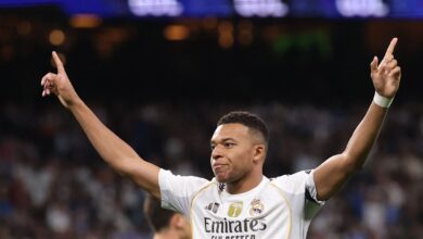 نصف قوة ريال مدريد.. مبابي يطارد أرقام رونالدو في البرنابيو
 لاليغا