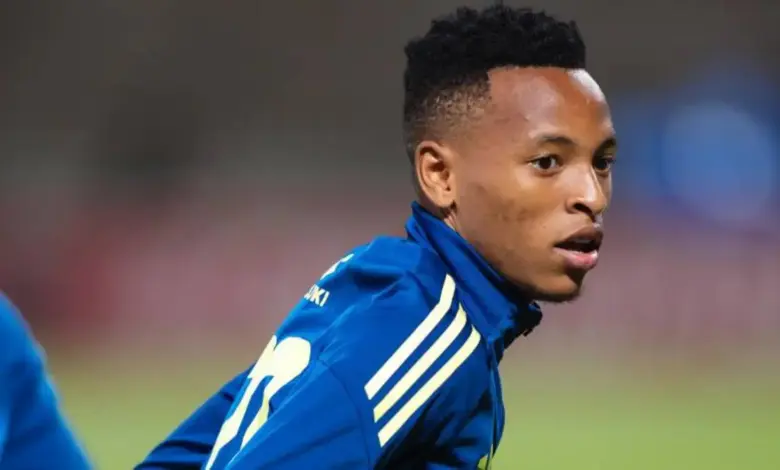 هل نفاد الوقت من Relebohile Mofokeng؟ يلقي بروس ظلالاً من الشك على آمال شاب أورلاندو بايرتس في كأس الأمم الأفريقية 2025
 ستاديوم بوست