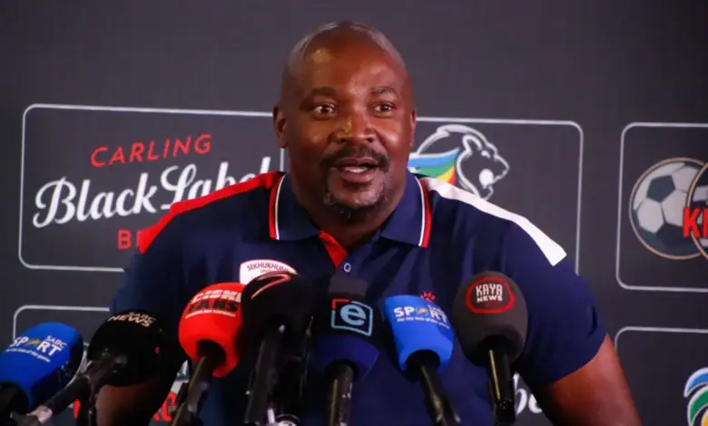 يتحدث Siwelele FC عن فقدان مهاجمهم الشاب المتميز!
ستاديوم بوست