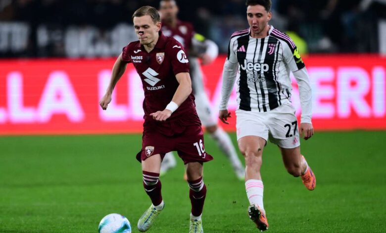 يوفنتوس يخسر صدارته في سباق لقب الدوري الإيطالي بعد تعادله على أرضه مع منافسه تورينو
ستاديوم بوست