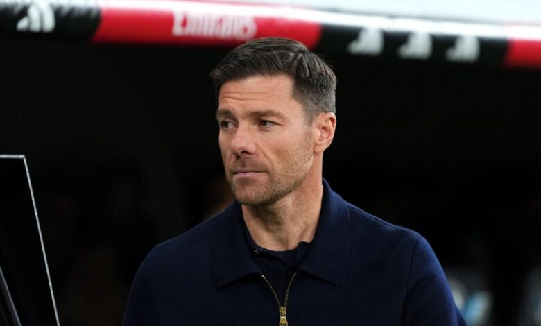 يصر لاعبو ريال مدريد على أن المدرب تشابي ألونسو يحظى بدعمهم بعد هزيمة مانشستر سيتي