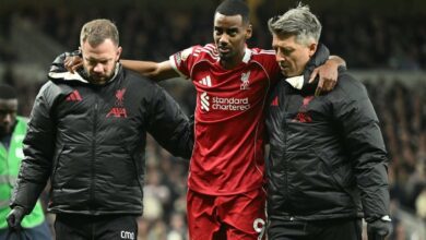 خيارات ليفربول بدون إيزاك: الشراء في يناير؟ استعادة صلاح؟ عودة إليوت؟