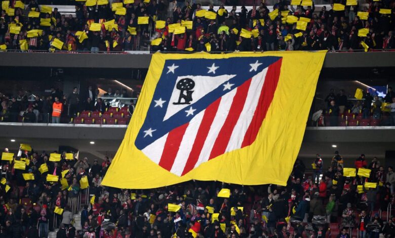 تم تغريم أتلتيكو مدريد 30 ألف يورو بسبب السلوك العنصري من قبل جماهيره خلال مباراة أرسنال
