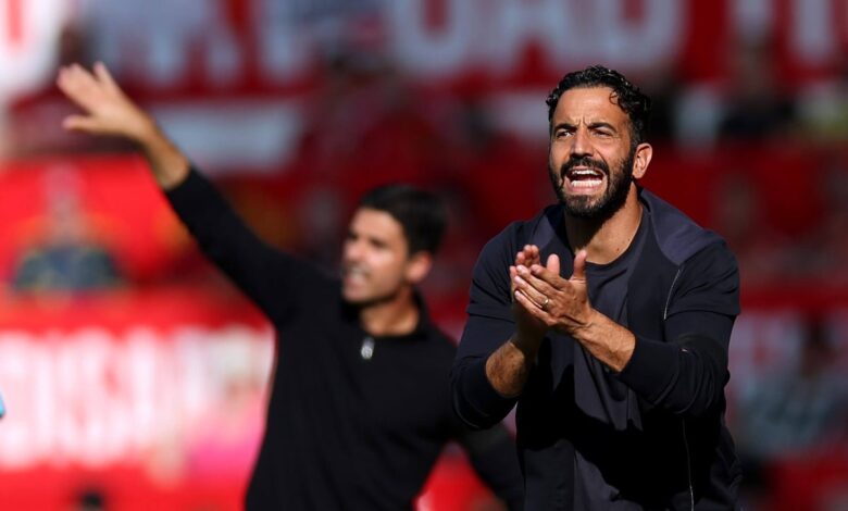 لماذا جعل إخلاص روبن أموريم لـ 3-4-3 فترة تدريبه مع مانشستر يونايتد محكوم عليها بالفشل منذ البداية