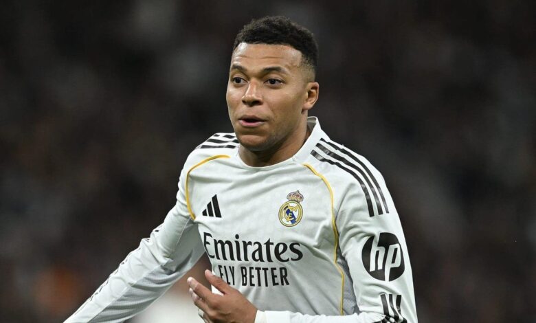 من المقرر أن يغيب كيليان مبابي عن مباراة ريال مدريد في الدوري الإسباني بسبب إصابة في الركبة