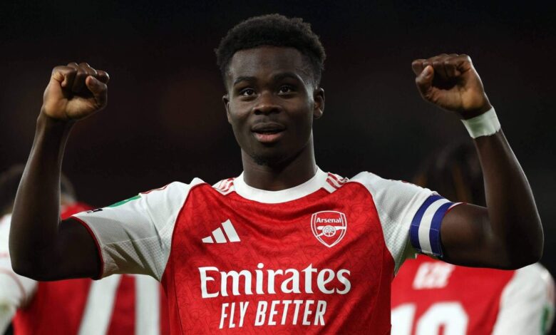 بوكايو ساكا يوافق على عقد جديد مع أرسنال لمدة خمس سنوات