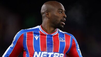 يقول أوليفر جلاسنر إن كريستال بالاس لم يتلق عروض ماتيتا بعد، ولا يشعر بأي ندم على الغضب في مجلس الإدارة