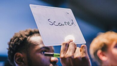 المؤسسة الخيرية تتحدث عن منع الانتحار في أندية كرة القدم: "نحن خائفون من التحدث عن ذلك، لكننا بحاجة إلى ذلك"